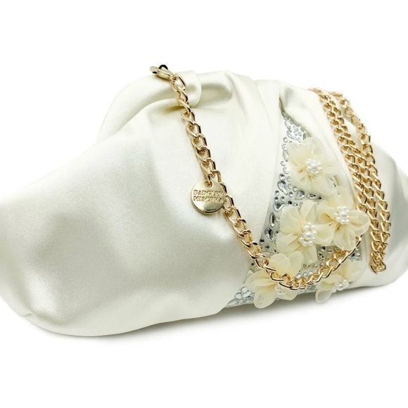 Elegant Cream Clutch with Gold Chain